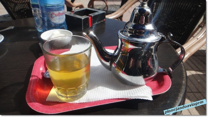 Chá de Hortelã em Essaouira no Marrocos